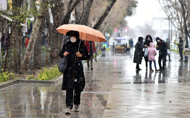 نفوذ سامانه بارشی به اصفهان/ هواشناسی ۲ هشدار سطح نارنجی صادر کرد