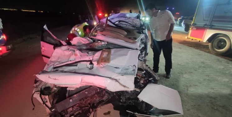 تصادف پژو با تریلر در اصفهان ۲ کشته و یک مصدوم برجای گذاشت