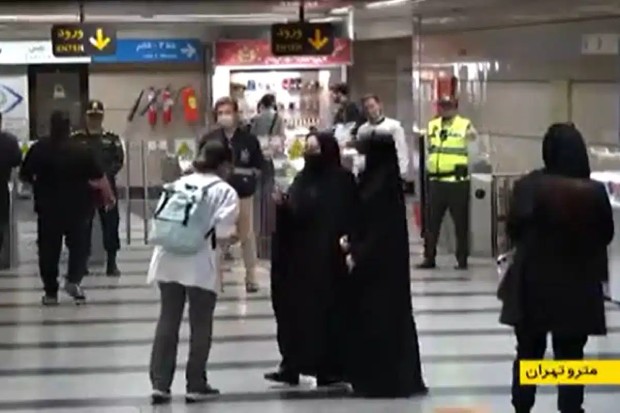 ناصر امانی: حجاب‌بان ها بدون مجوز نمی‌توانند در مترو مستقر شَوند