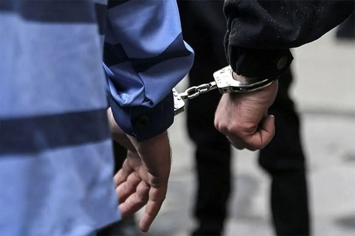 شهردار و عضو شورای شهر چهاردانگه به اتهام فساد بازداشت شدند