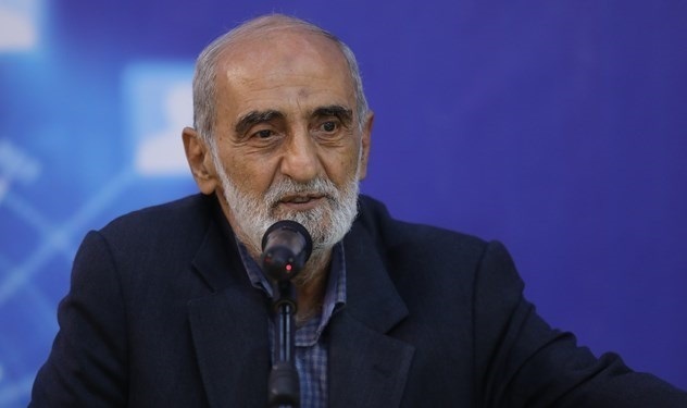 حسین شریعتمداری: شهید رئیسی تراز ریاست جمهوری را ده‌ها رتبه بالاتر بردند