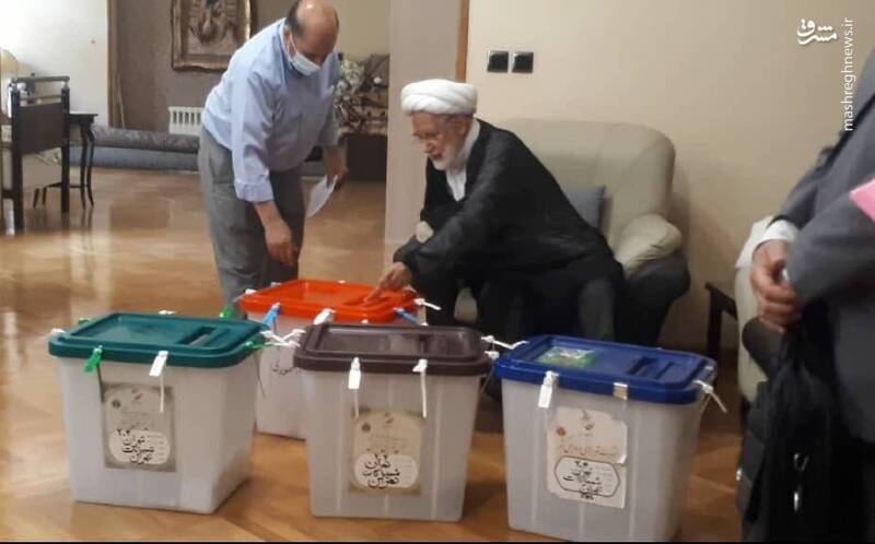 مهدی کروبی: در مرحله اول انتخابات، پیامِ نه به سرکوب اعتراضات طنین انداز شد / رای به پزشکیان رای به اصلاح نظام است