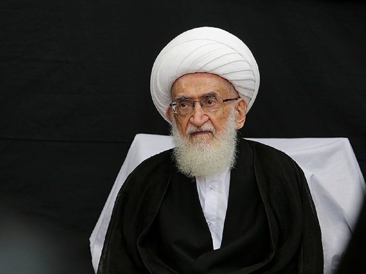 آیت‌الله نوری همدانی: بخواهیم یا نخواهیم امروز برخی از مردم مشکلات را به نام روحانیت می‌نویسند