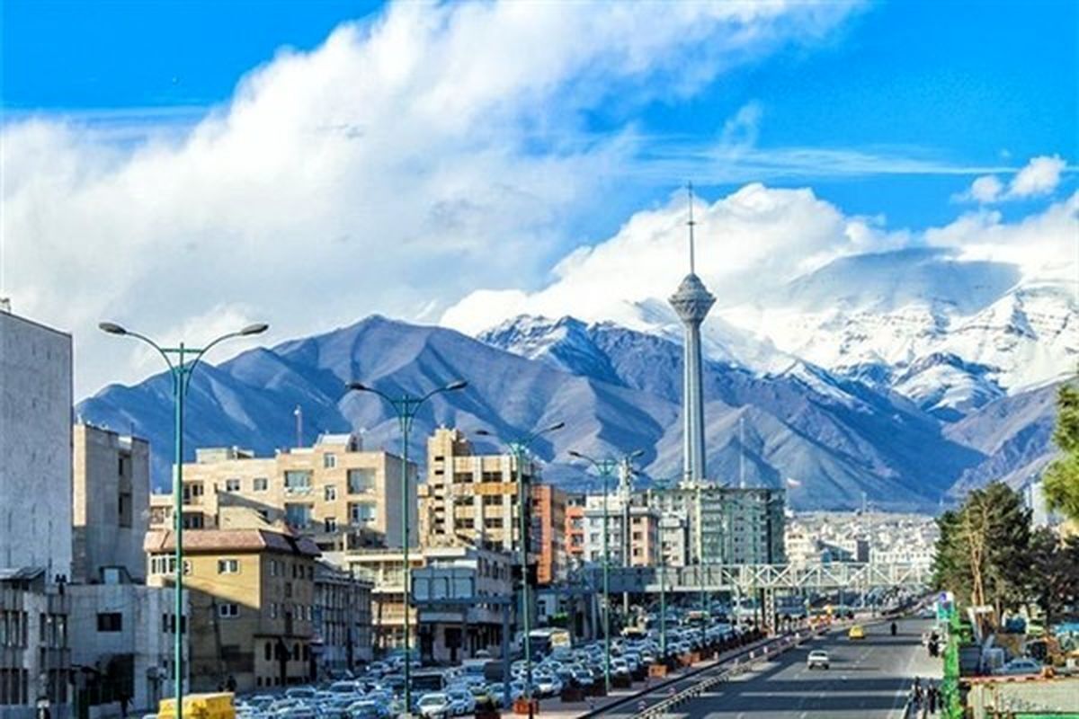 هوای تهران از امروز کاهش ۱۲ درجه‌ای دما و بارش‌های رگباری
