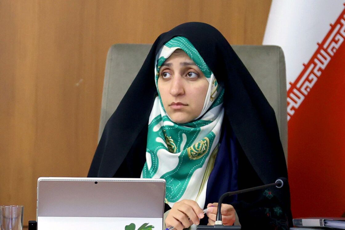 معاون رئیس جمهور در امور زنان: مبدا پیامک‌های ارسالی تذکر حجاب هنوز نامعلوم است