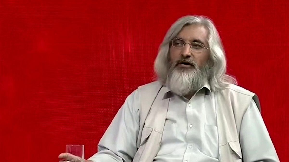 روزنامه اصولگرا: وحید جلیلی با استفاده از عبارت «ملی‌گرایی آغلی» برای برخی گروه‌ها به ایجاد دوگانه کاذب بین مفاهیم ملی و دینی دامن زد