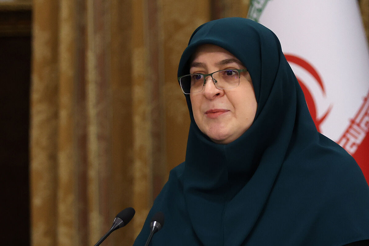 مهاجرانی: حذف چهار صفر از پول ملی در هیات دولت تصویب شد