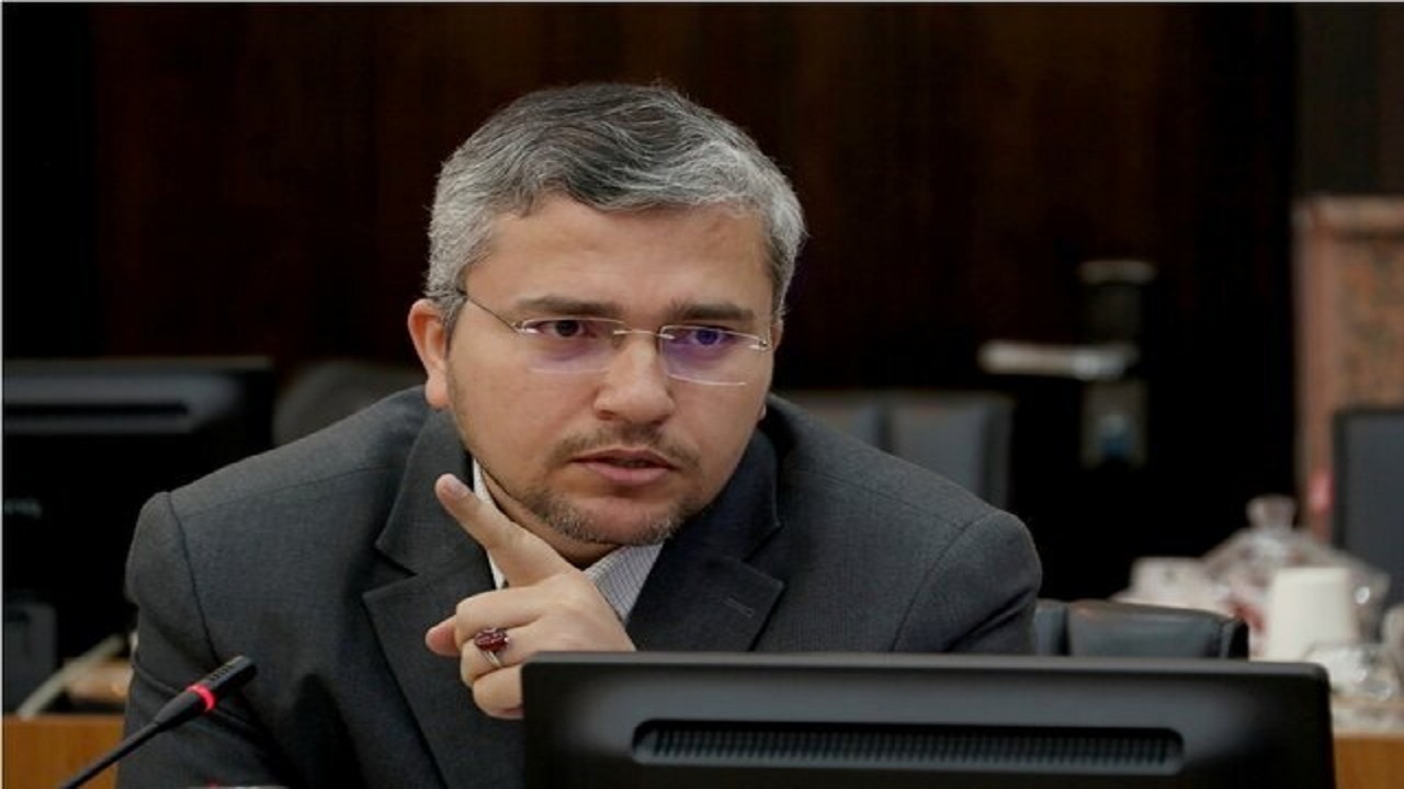 نماینده مجلس: طرح ظریف با عنوان «مناره» بیشتر مصرف توییتری دارد / ما غنی‌سازی را در داخل ایران ادامه خواهیم داد