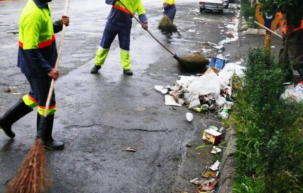 شهرداری تهران: به دلیل کمبود جدی پاکبان، با مشکل در بحث نظافت شهر مواجه هستیم