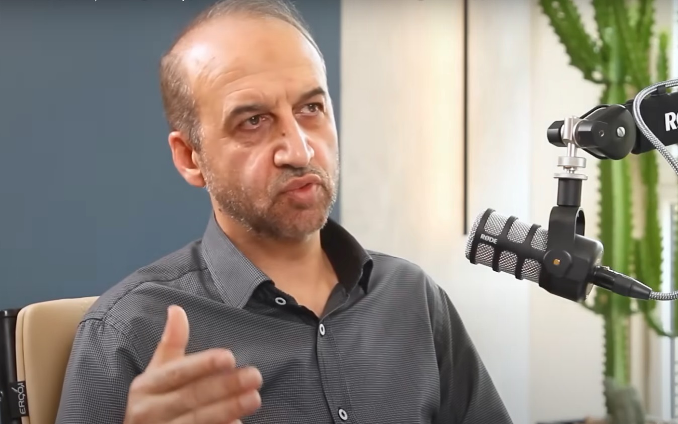 محمد سرافراز: داریم به نقطه خطرناکی می‌رسیم / اگر یک جنگ بزرگی با ایران در بگیرد، قطعا آمریکا با توان بالایی می‌آید؛ اروپایی‌ها هم همراهی خواهند کرد / روس‌ها و چینی‌ها نشان دادند که مستقیما درگیر جنگ ما نمی‌شوند