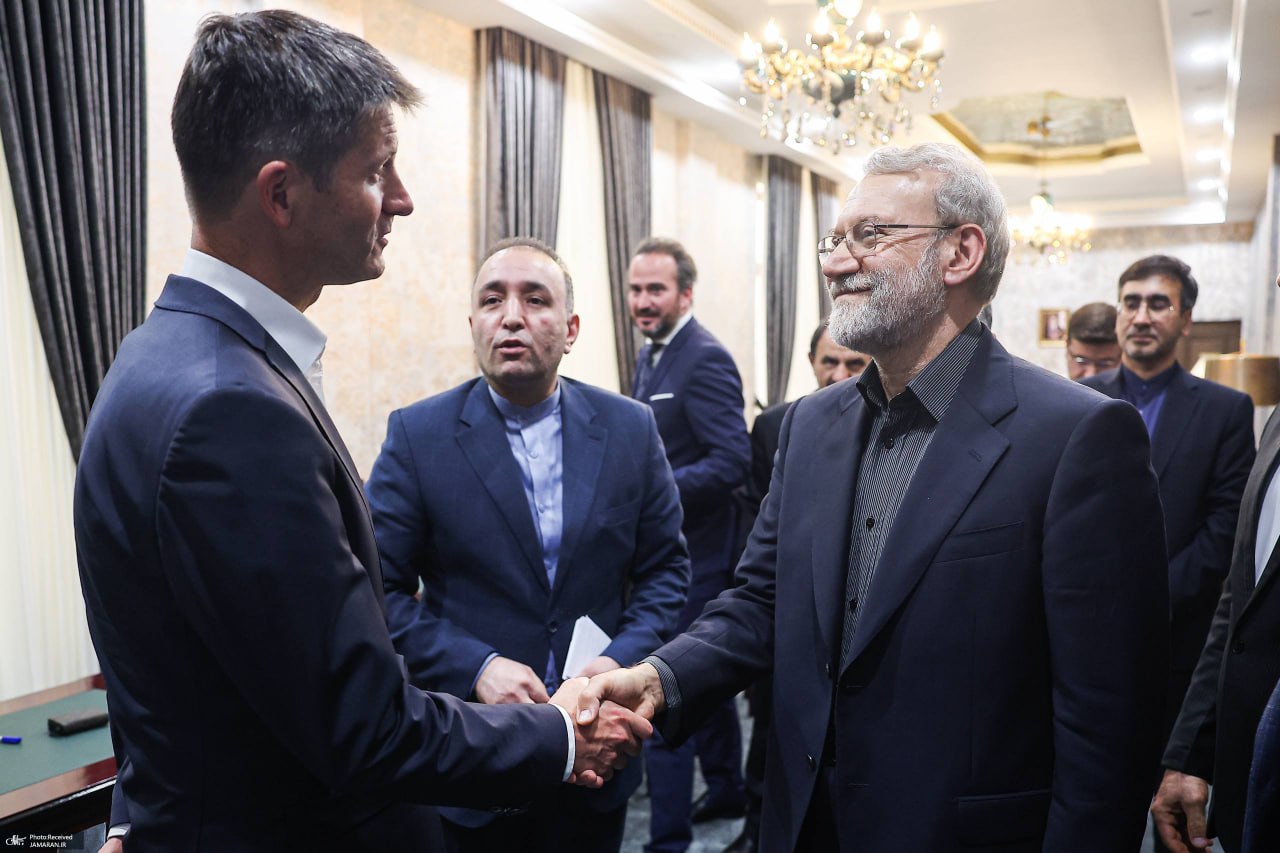 ویتکاف پیغامی غیرمستقیم برای لاریجانی فرستاد