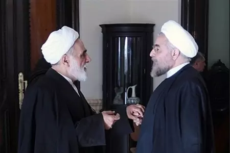 پیشنهاد جنجالی ابطحی برای نماز جمعه / روحانی و ناطق روی منبر تهران؟