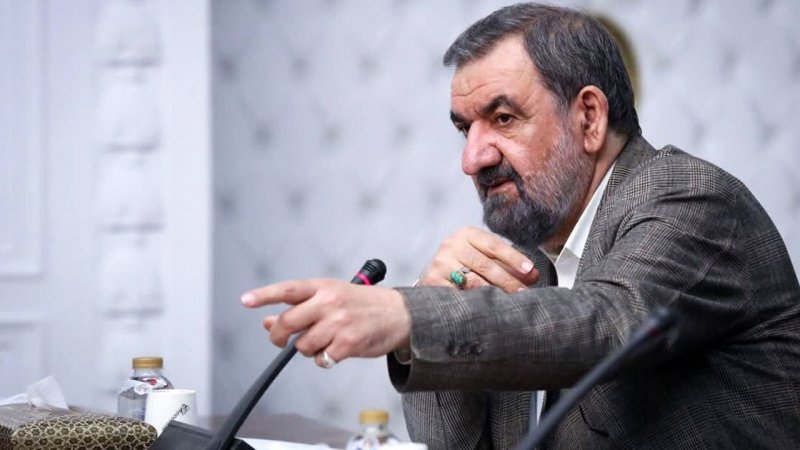 محسن رضایی: در نامه «ترامپ» به رهبر انقلاب حرفی از موشک نبود/ گفته بود درباره موضوع هسته‌ای صحبت کنیم