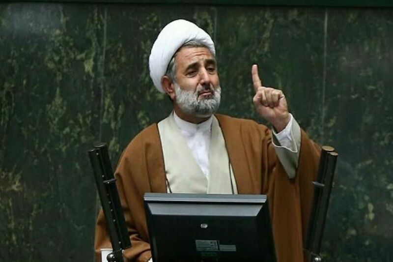 ذوالنوری: در جلسه سران قوا و پشت درهای بسته بدون در نظر گرفتن نمایندگان مردم می‌نشینند و تصمیم می‌گیرند / همه ما داریم هرز می‌چرخیم