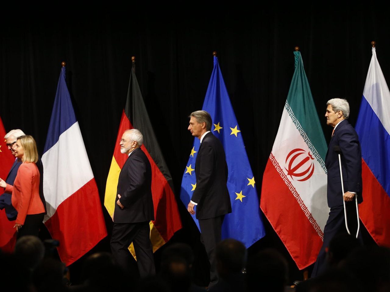 در ساعت ۳ و نیم صبح امروز، برجام رسما مُرد / با اجرای اسنپ‌بک، کدام قطعنامه‌ها برگشت؟