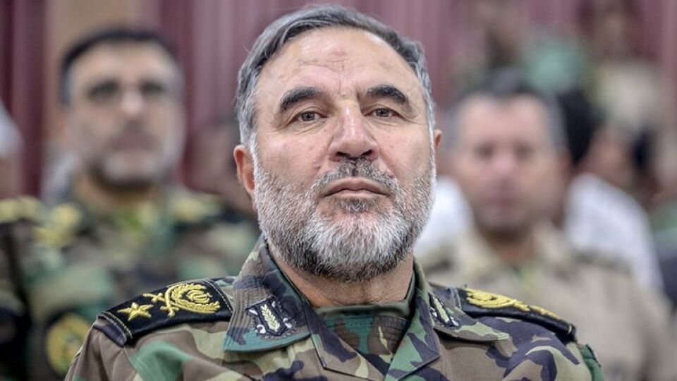 فرمانده قرارگاه منطقه‌ای غرب نزاجا: دشمن تلاش دارد فکر و ذهن دانشجویان را از مسیر اصلی خود منحرف کند