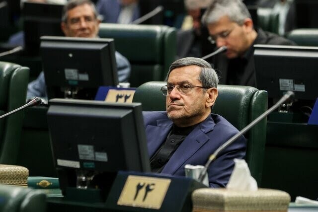 قشقاوی، نماینده: اقدام مجلس در مورد CFT، تقابل با نظر مقام معظم رهبری است؛ آقای «قالیباف» اجازه آن را ندهید