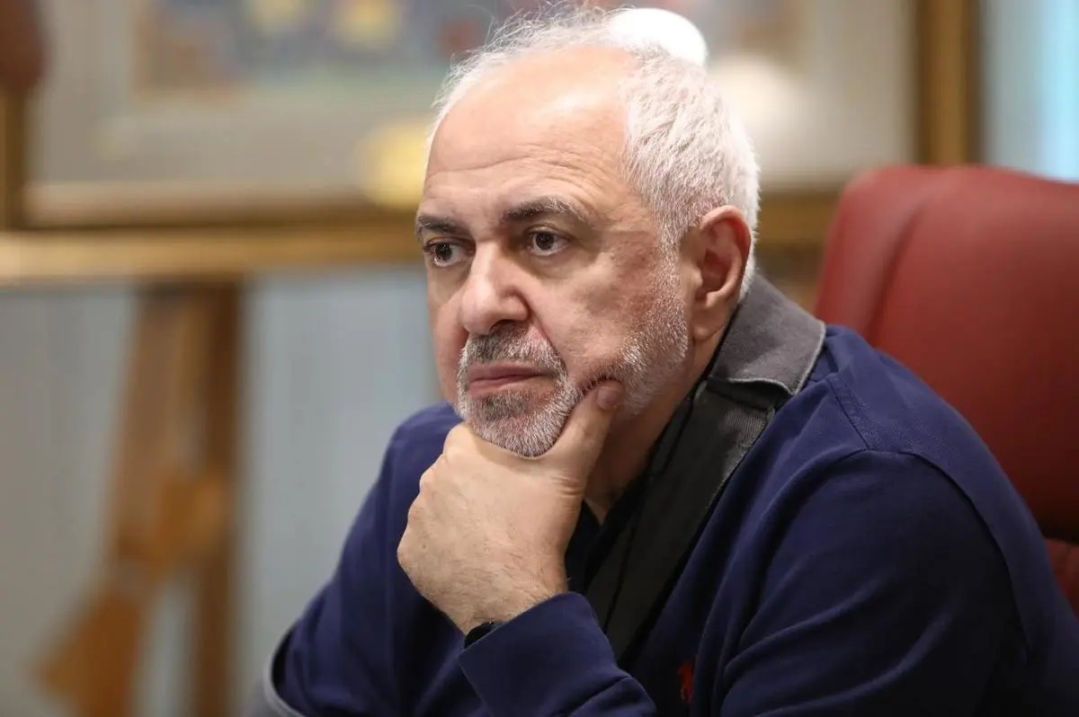 روزنامه اصولگرا: ظریف گفته «مذاکرات مستقیم و چندوجهی با آمریکا، چاره کار است»؛ این شکل از دگم‌اندیشی، خودش مصداقی است از تحجر