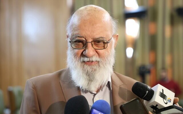 چمران: تاکسی‌های پلاک شهرستان نمی‌توانند در تهران کار کنند / کسی که در تاکسیرانی کار می‌کنند، نباید در اسنپ و تپسی کار کند