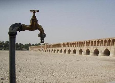 ابراهیمی: طرح‌های کاربردی آب با تمرکز بر هوش مصنوعی حمایت مالی می‌شود