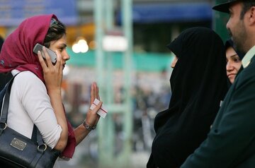 مهاجرانی: دولت هیچ بودجه‌ای برای «اتاق وضعیت عفاف و حجاب»‌ اختصاص نداده است