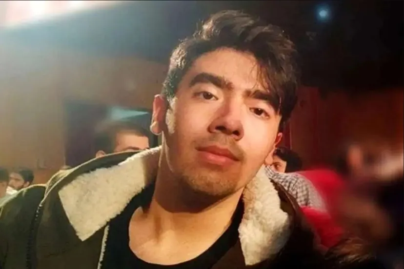 قاتل «امیرمحمد خالقی» پای چوبه دار موقتا بخشیده شد/ اولیای دم دو شرط گذاشتند