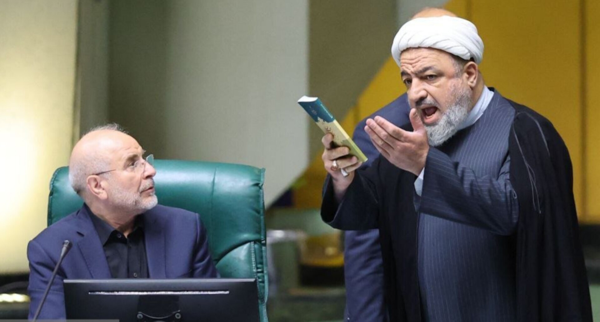 قالیباف خطاب به رسایی: تذکر ۲۳۴ را یک بار گفتید، دیگر تکرار نکنید/ رسایی: اگر بخواهید خفه شویم، به خدا می‌شویم/ قالیباف: شما هم صحبت و هم شانتاژ می‌کنید