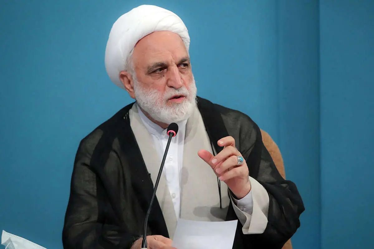 رئیس قوه قضائیه: طی ایام اخیر، مجددا دستوراتی را در راستای مقابله با جریانات مروج ناهنجاری‌های اجتماعی و مظاهر آن‌ها، صادر کرده‌ایم/ باید در انجام این امور، تسریع و تعجیل داشت