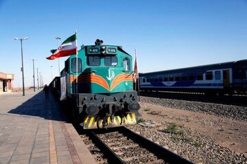 دومین قطار گردشگری مثلث طلایی فردا وارد اصفهان می‌شود