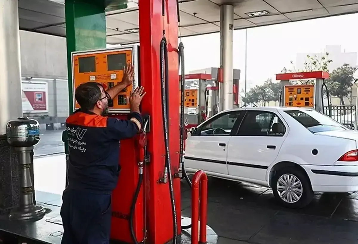 آخرین خبرها درباره نرخ سوم بنزین و سهمیه‌بندی جدید/ سهمیه هر شهروند عادی چقدر و با چه قیمتی است؟/ افزایش قیمت بنزین از کی اجرا می‌شود؟