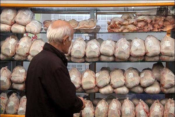 کاهش قیمت مرغ در بازار اصفهان / هشدار درباره تخلفات فروشگاهی و تبلیغات فریبنده