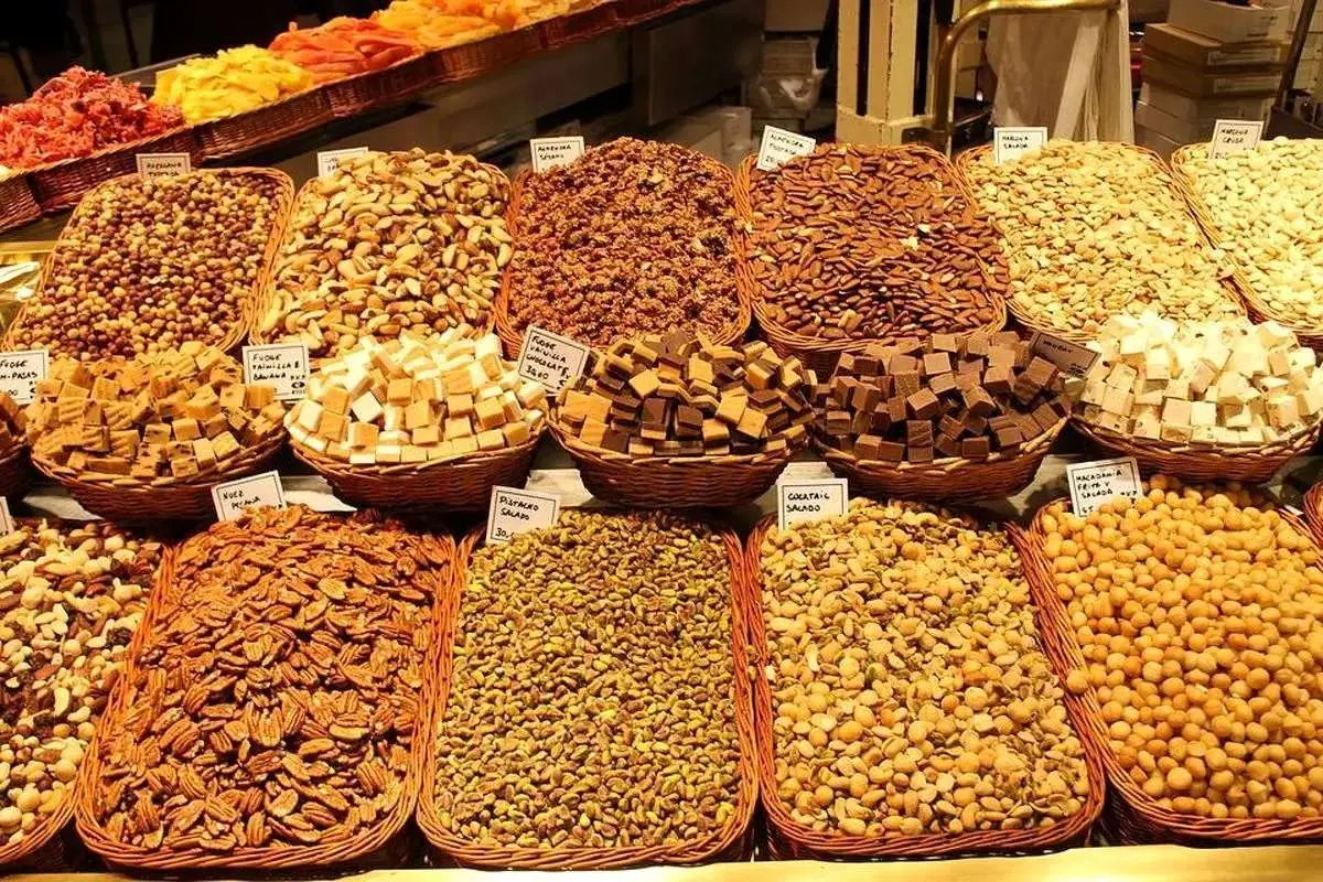 رئیس اتحادیه خواروبار و آجیل‌فروشان اصفهان: برنج ایرانی حدود ۴۰ درصد نیاز کشور را تأمین می‌کند