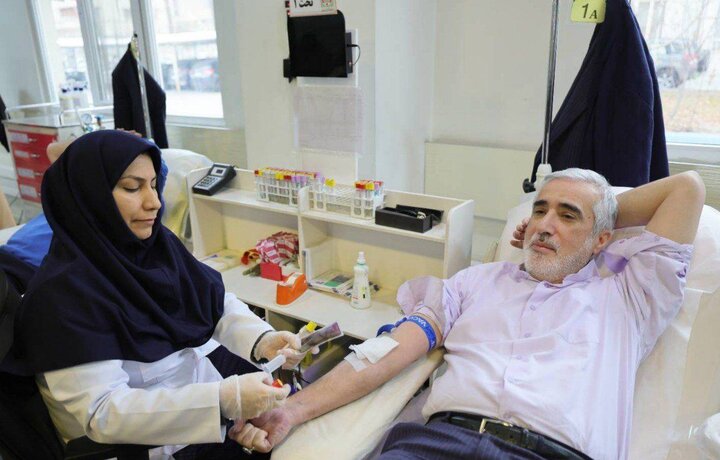 استقرار کانکس ثابت اهدای خون در بزرگ ترین محوطه دانشگاهی اصفهان