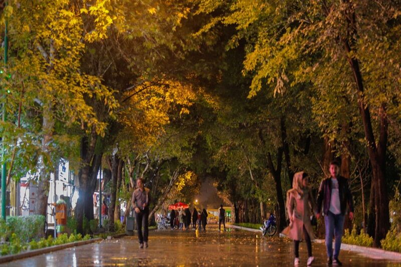 اصفهان نیازمند فعال‌سازی گردشگری ۲۴ ساعته است