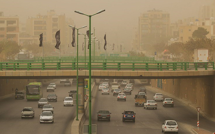 هجوم دوباره گرد و غبار در اصفهان؛کیفیت هوا در شرق و شمال کاهش می‌یابد
